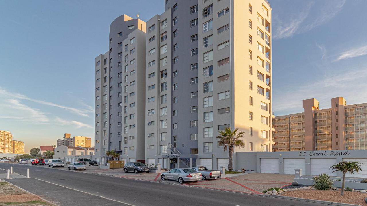 Oceanview Holiday Accommodation Bloubergstrand Bagian luar foto